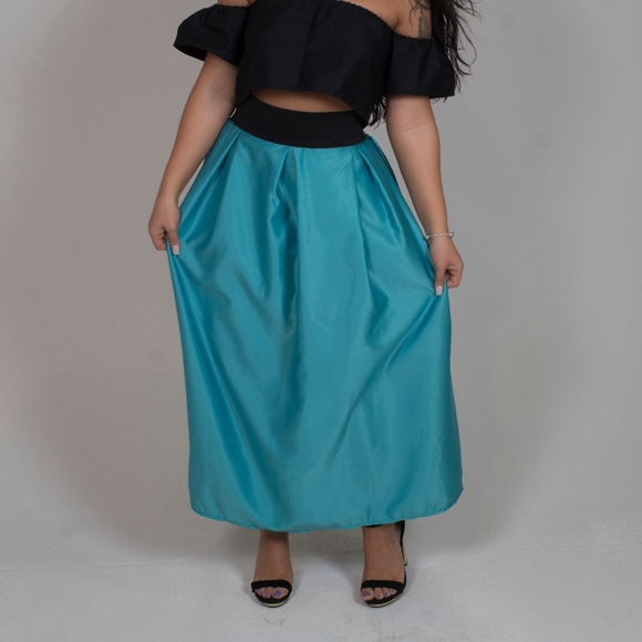 MYSTiiK Styles Dresses & Skirts - 2/$10 Aline maxi